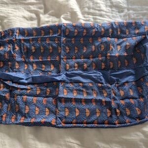 Block shop square scarf